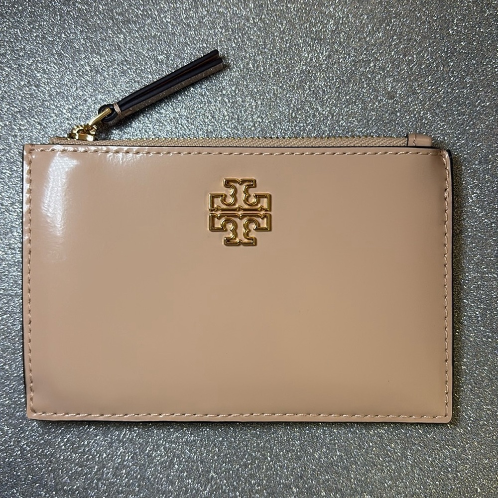 Tory Burch Britten Patent Zip Card Case Devon Sand